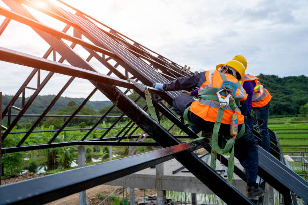 Best Storm Damage Roof Repair  in Suamico, WI